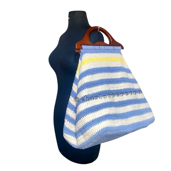 Hand crochet-knit tote bag (beige)